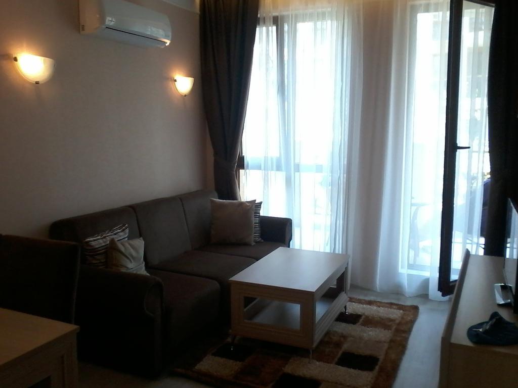 Private Apartments In Harmony Suites Dream Island Sunny Beach Buitenkant foto