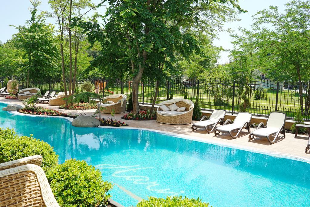 Private Apartments In Harmony Suites Dream Island Sunny Beach Buitenkant foto
